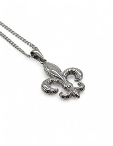 Collier argenté streetwear pendentif fleur de lys