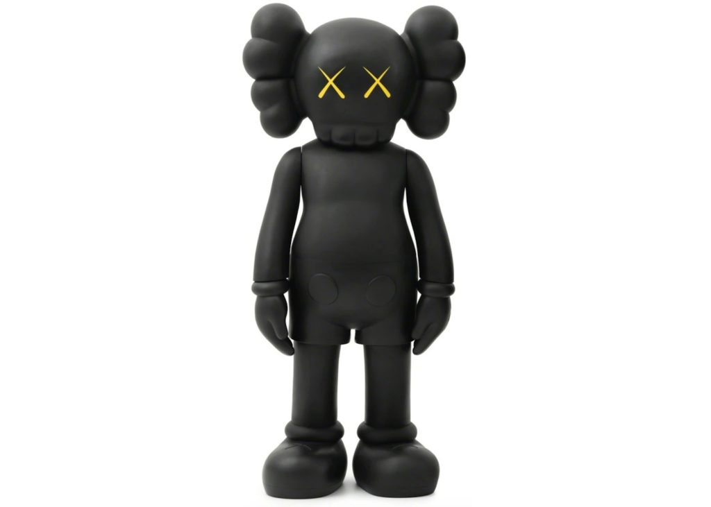 figurine kaws